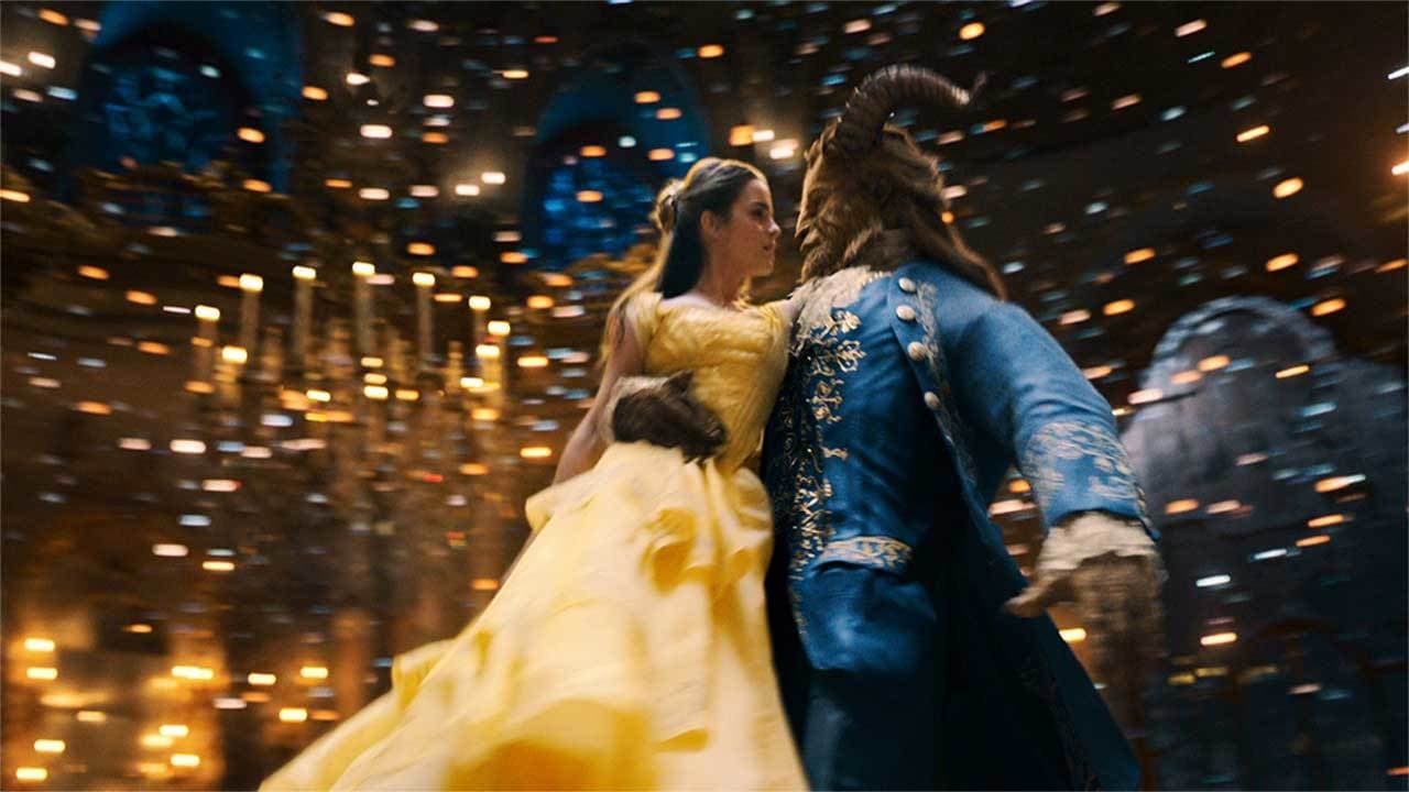 Beauty and the Beast Movie Tamilyogi Screenshot 3